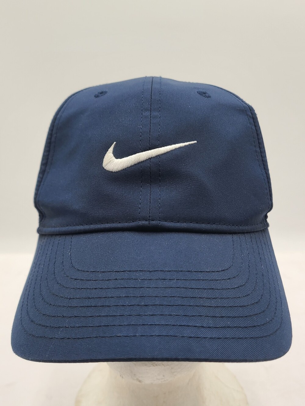 B55 Nike Dri-FIT Legacy91 Adjustable Hat Golf Cap Navy Strapback Blue